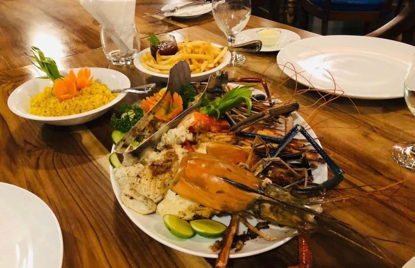 Thaulle Beach Restaurant